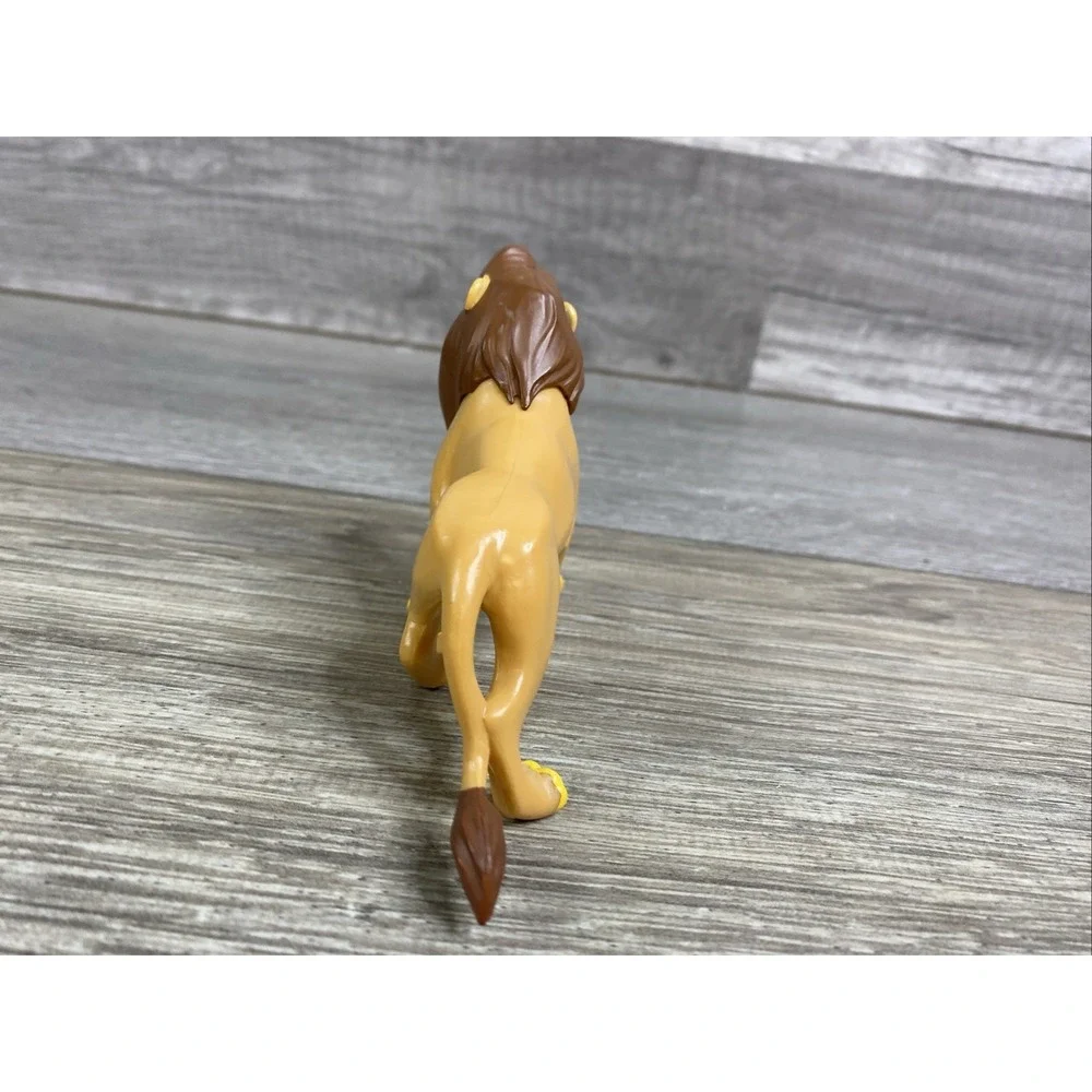 DISNEY MUFASA WALKING FROM LION KING‎ PVC FIGURE CAKE TOPPER
